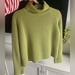 Old Navy Green Ribbed Turtleneck Sweater